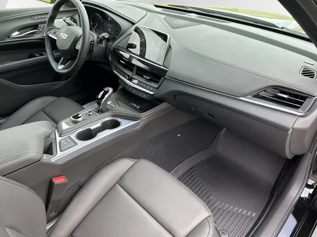 2025 Cadillac CT4 - Image 9 of 15