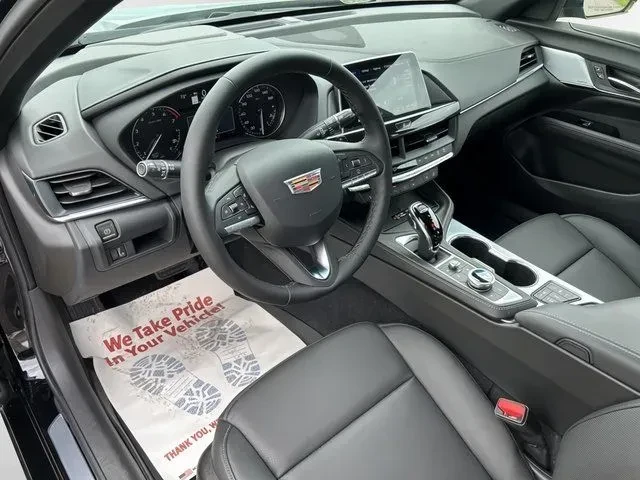2025 Cadillac CT4 - Image 10 of 15