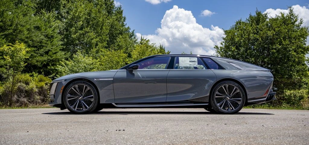 2025 Cadillac Celestiq - Image 7 of 31
