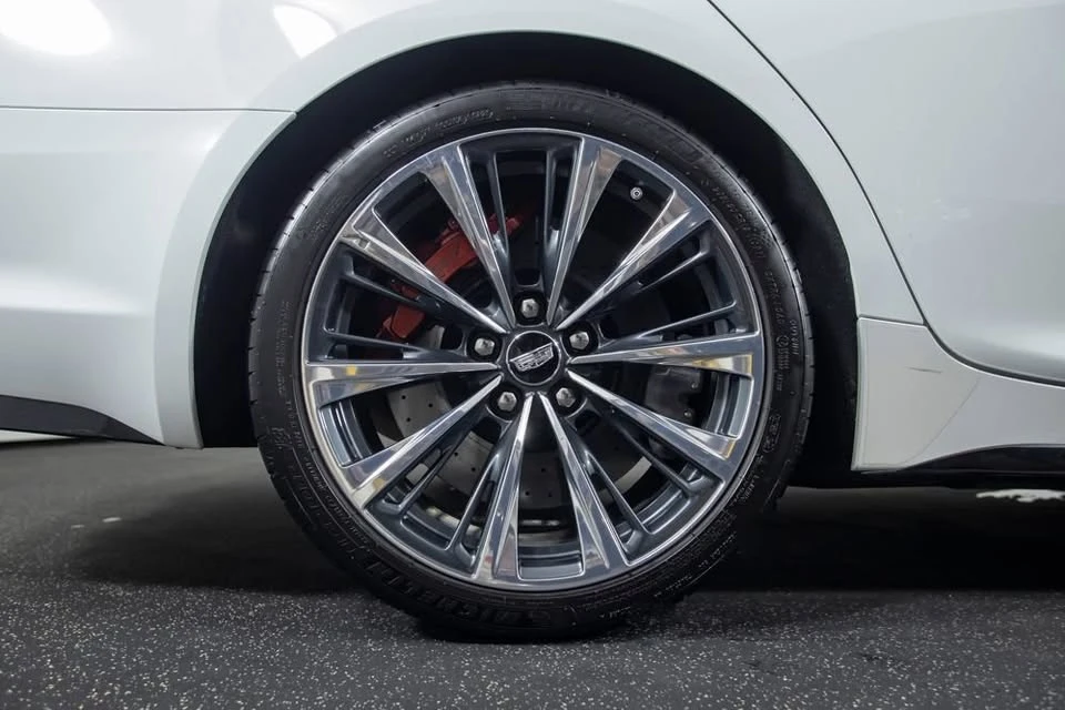 2025 Cadillac CT5-V Blackwing - Image 16 of 17