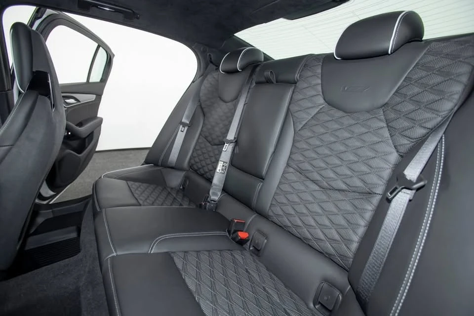2025 Cadillac CT5-V Blackwing - Image 9 of 17