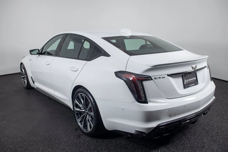 2025 Cadillac CT5-V Blackwing - Image 4 of 17