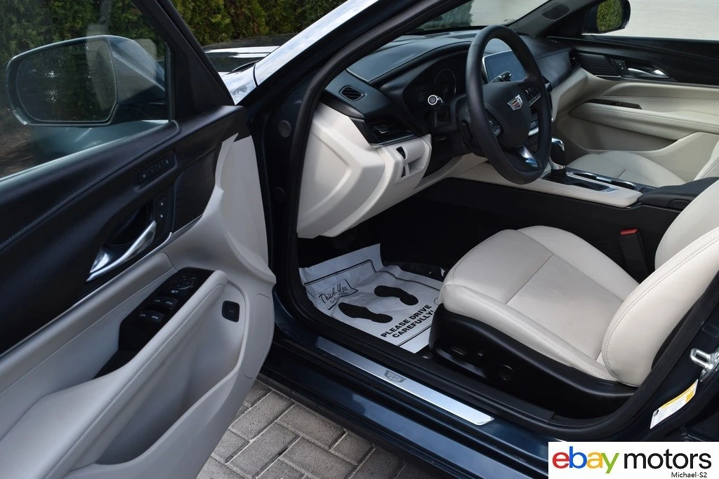 2025 Cadillac CT4 - Image 11 of 24