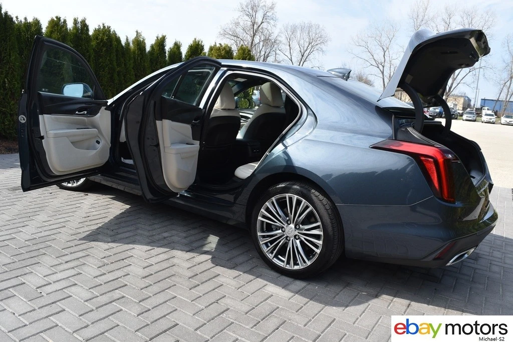 2025 Cadillac CT4 - Image 18 of 24
