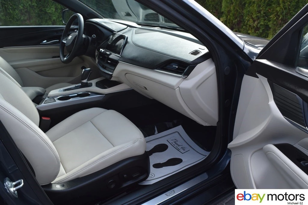 2025 Cadillac CT4 - Image 16 of 24