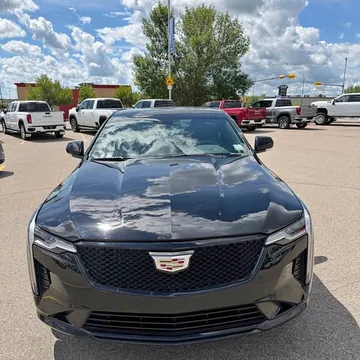 2025 Cadillac CT4 Luxury