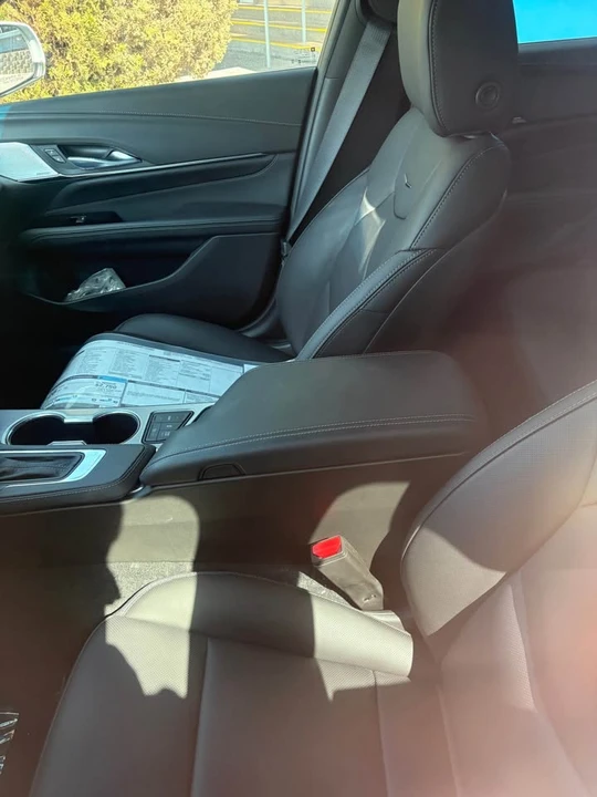 2025 Cadillac CT4 - Image 7 of 9