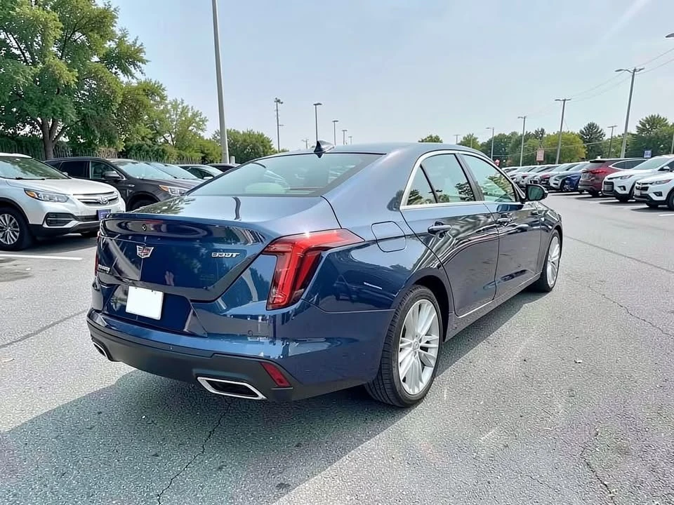 2025 Cadillac CT4 - Image 4 of 11