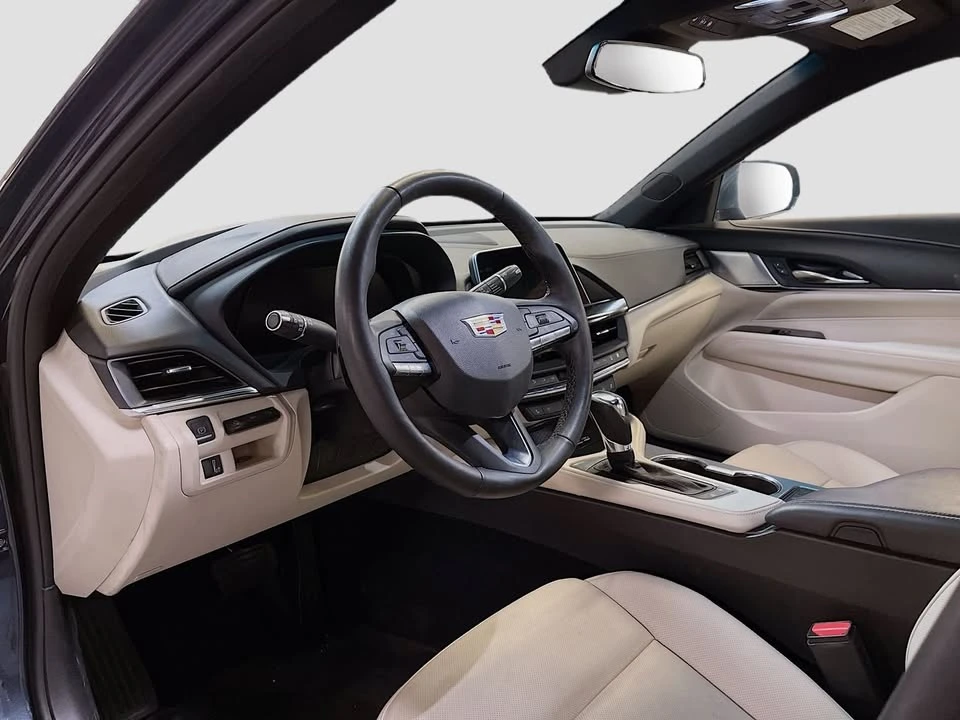2025 Cadillac CT4 - Image 5 of 11