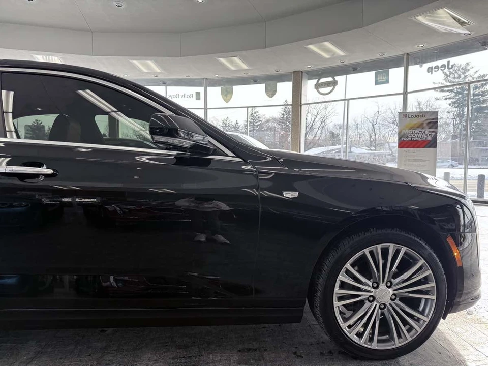 2025 Cadillac CT4 - Image 6 of 12