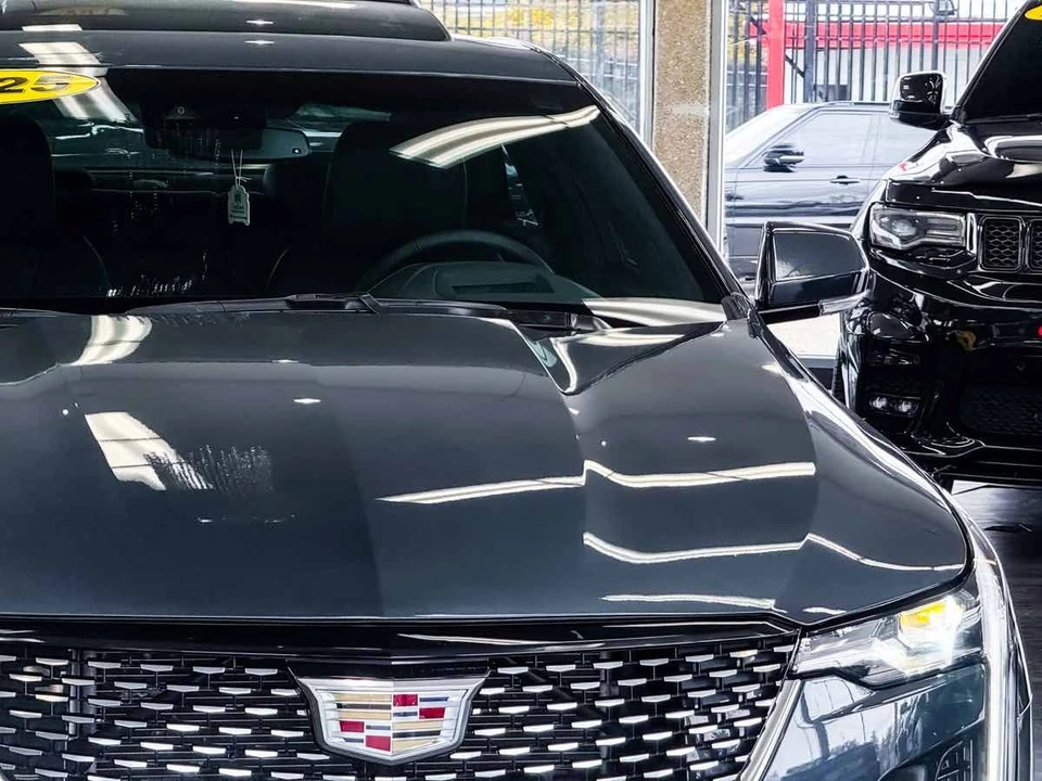 2025 Cadillac CT4 - Image 17 of 21