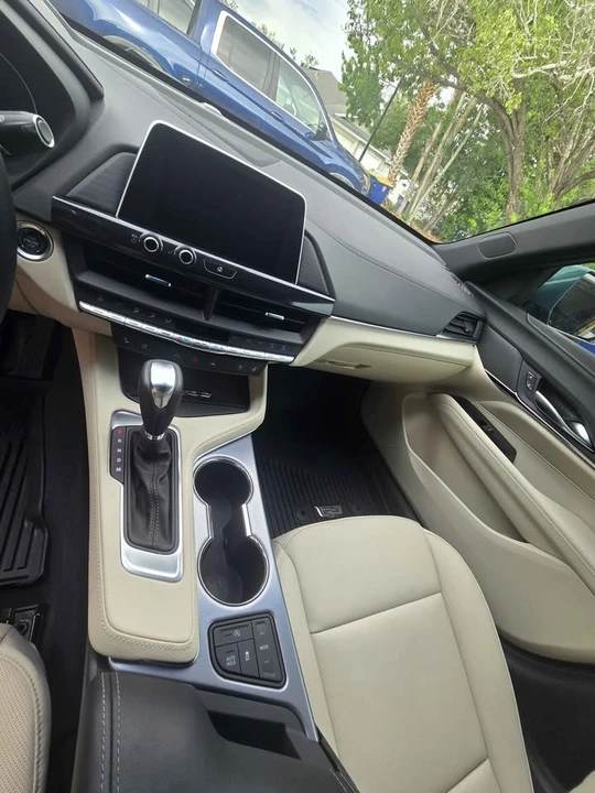 2025 Cadillac CT4 - Image 8 of 20