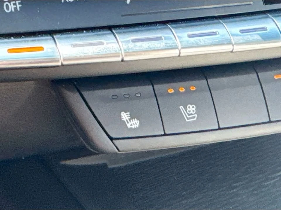 2025 Cadillac CT4 - Image 19 of 20
