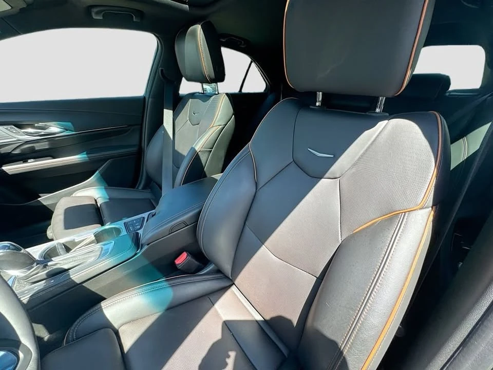 2025 Cadillac CT4 - Image 18 of 20