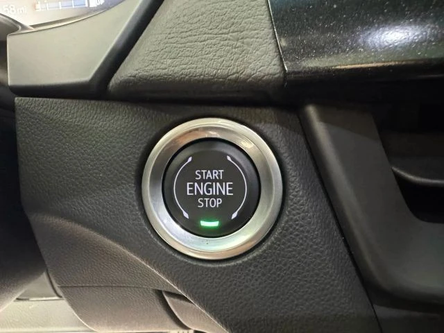 2025 Cadillac CT4 - Image 18 of 21