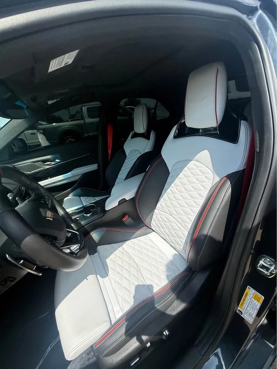 2025 Cadillac CT4-V Blackwing - Image 8 of 10