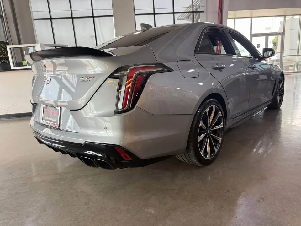 2025 Cadillac CT4-V Blackwing - Image 6 of 7