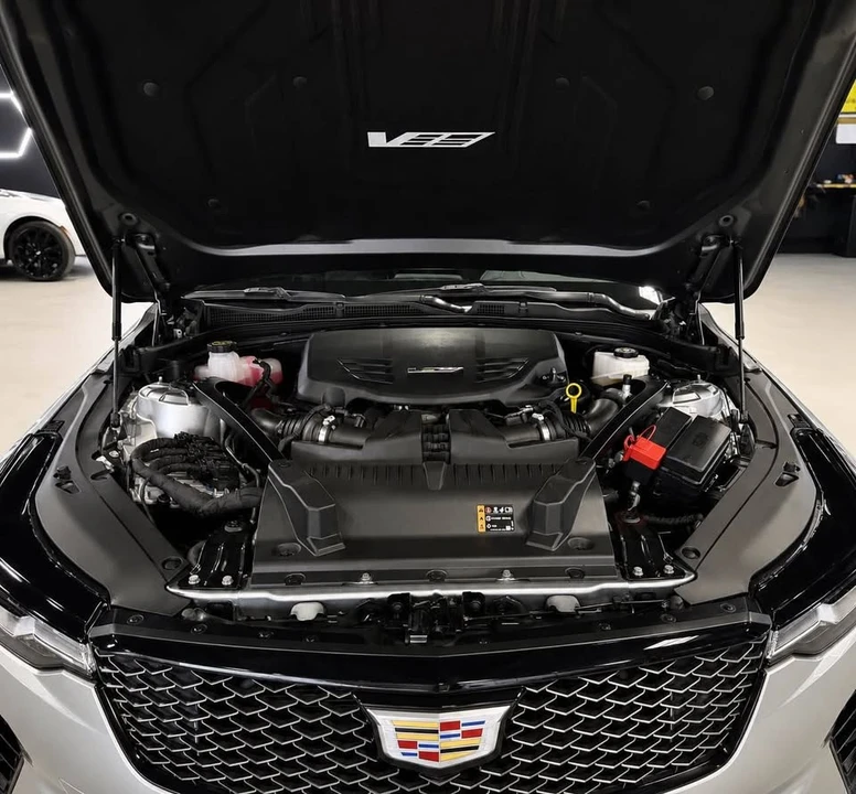 2025 Cadillac CT4-V Blackwing - Image 13 of 14