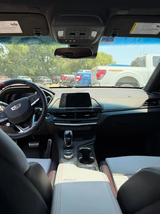 2025 Cadillac CT4-V Blackwing - Image 14 of 16