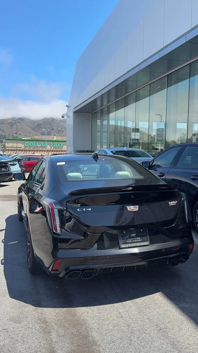 2025 Cadillac CT4-V Blackwing - Image 4 of 8