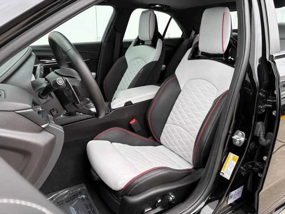 2025 Cadillac CT4-V Blackwing - Image 7 of 7