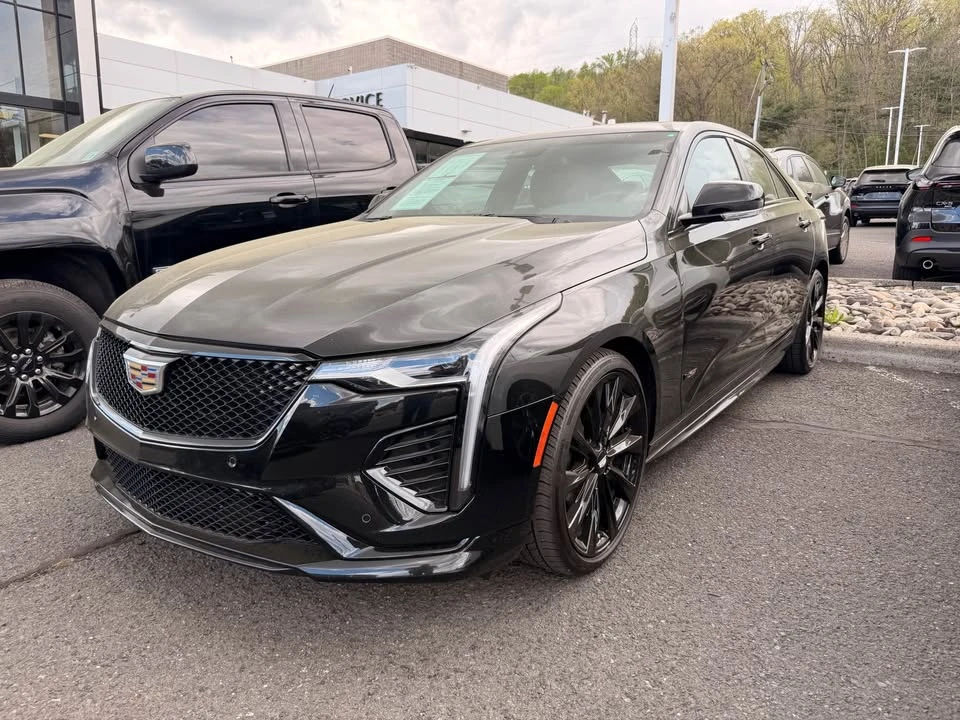 2025 Cadillac CT4-V - Image 2 of 6
