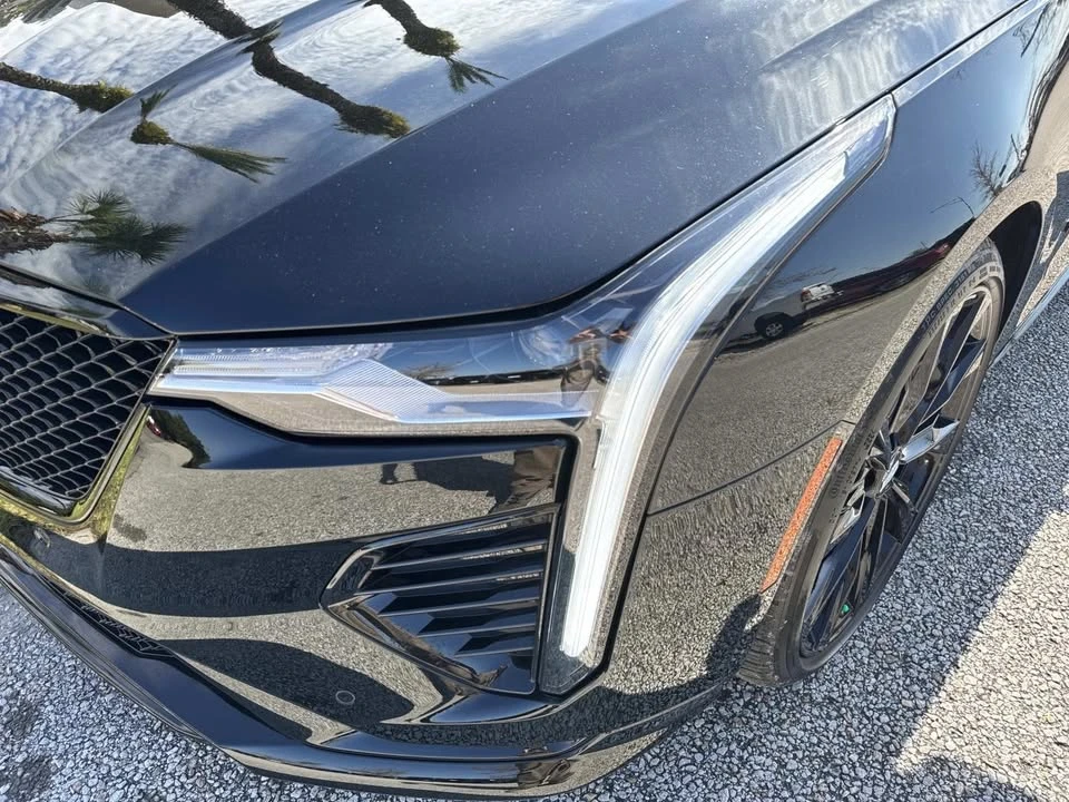 2025 Cadillac CT4-V - Image 9 of 20