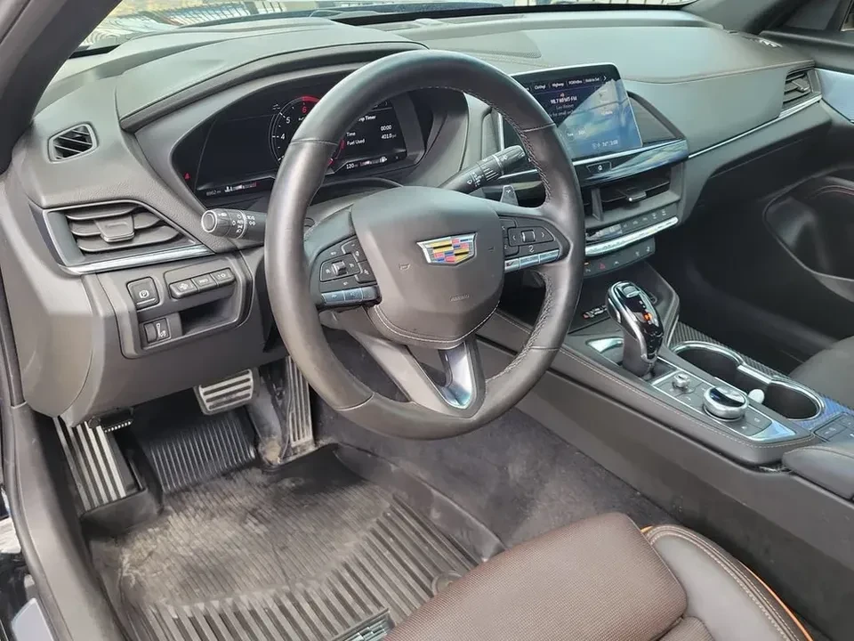 2025 Cadillac CT4-V - Image 8 of 11
