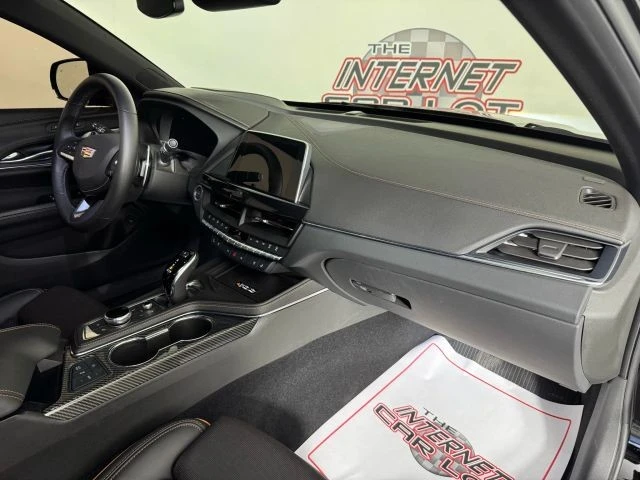 2025 Cadillac CT4-V - Image 12 of 12