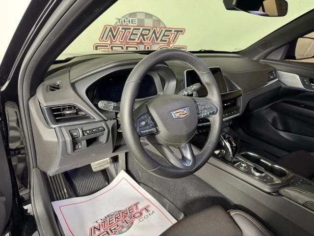2025 Cadillac CT4-V - Image 10 of 12
