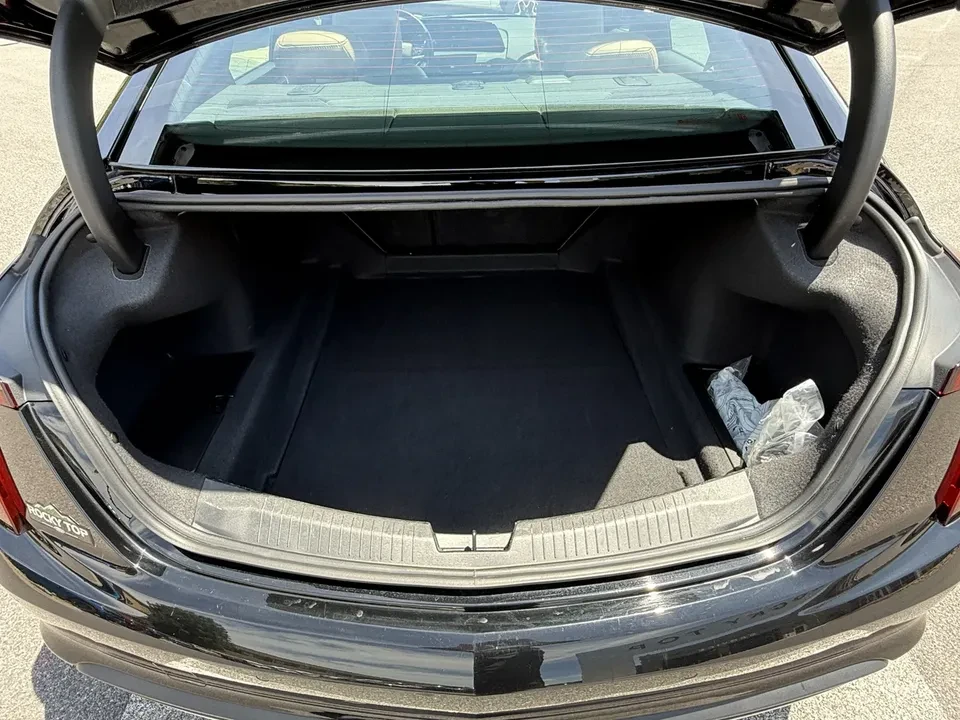 2025 Cadillac CT5 - Image 13 of 20