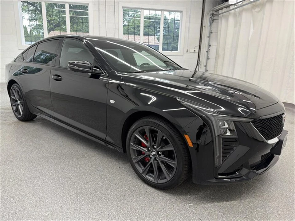 2025 Cadillac CT5 - Image 3 of 16
