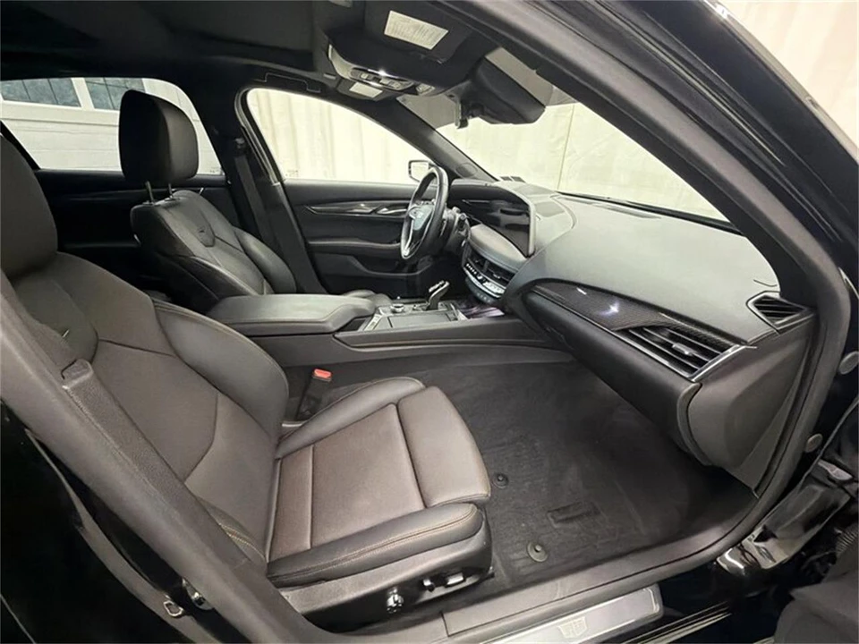 2025 Cadillac CT5 - Image 13 of 16