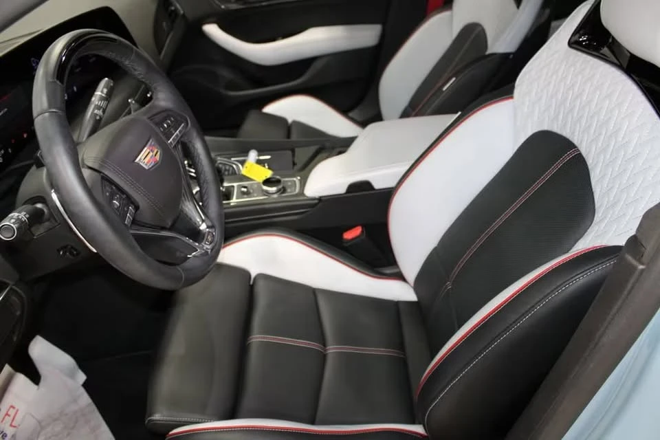 2025 Cadillac CT5-V Blackwing - Image 9 of 12