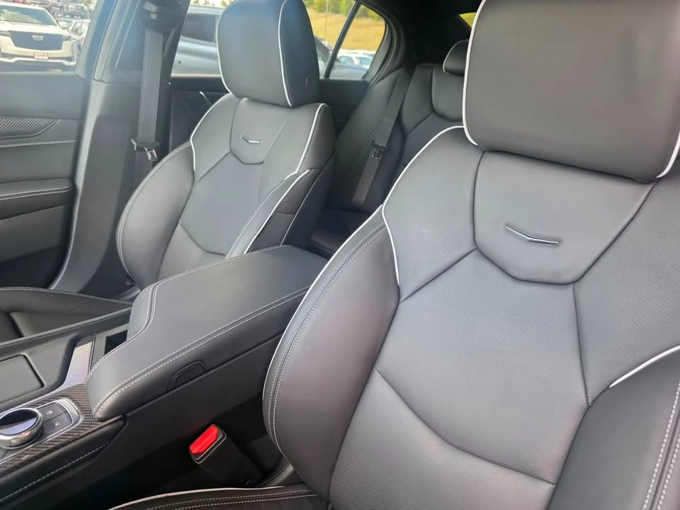 2025 Cadillac CT5-V Blackwing - Image 8 of 10