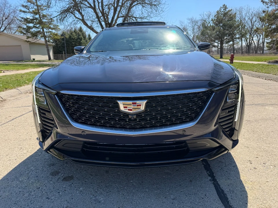 2025 Cadillac CT5 - Image 8 of 21