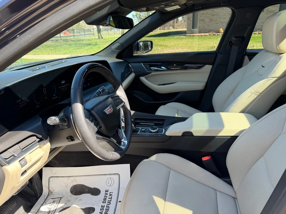 2025 Cadillac CT5 - Image 11 of 21