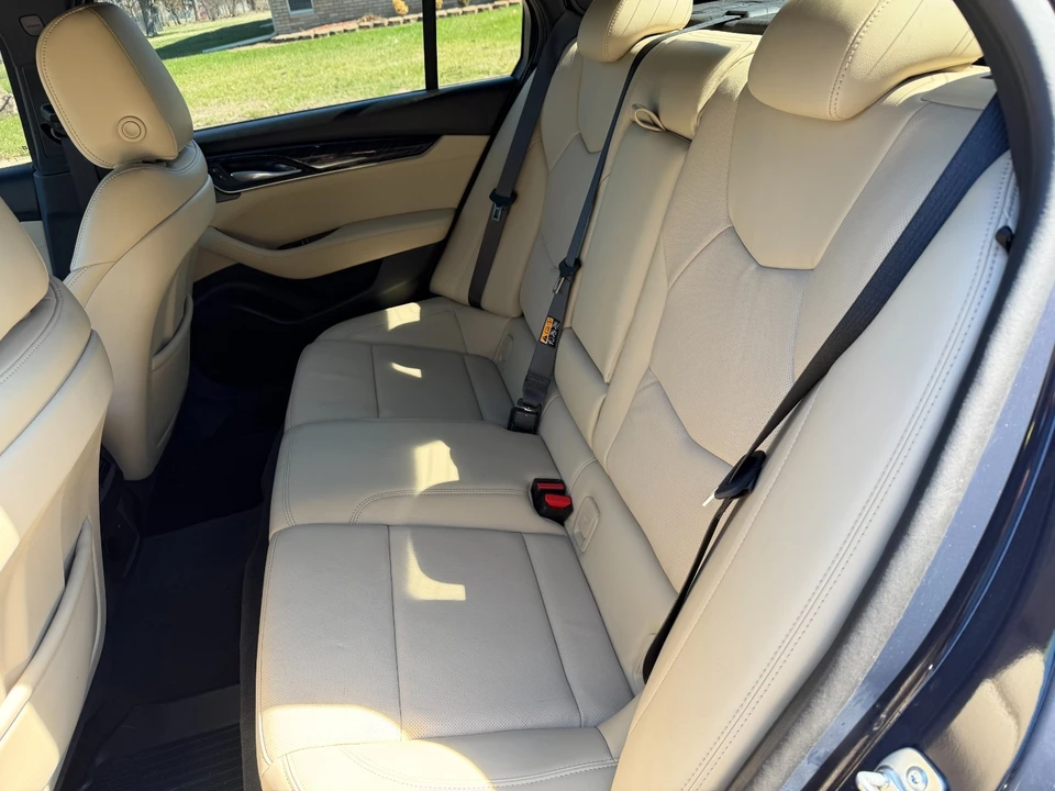 2025 Cadillac CT5 - Image 16 of 21