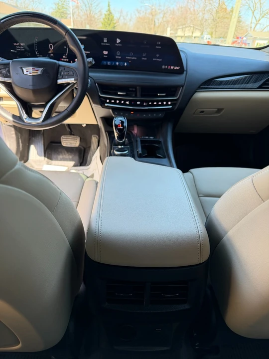 2025 Cadillac CT5 - Image 17 of 21