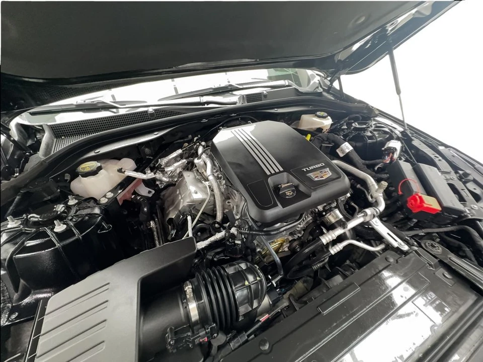 2025 Cadillac CT5 - Image 19 of 21