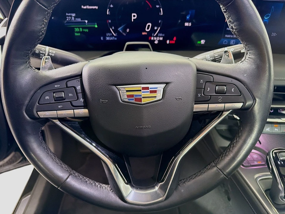 2025 Cadillac CT5 - Image 14 of 31