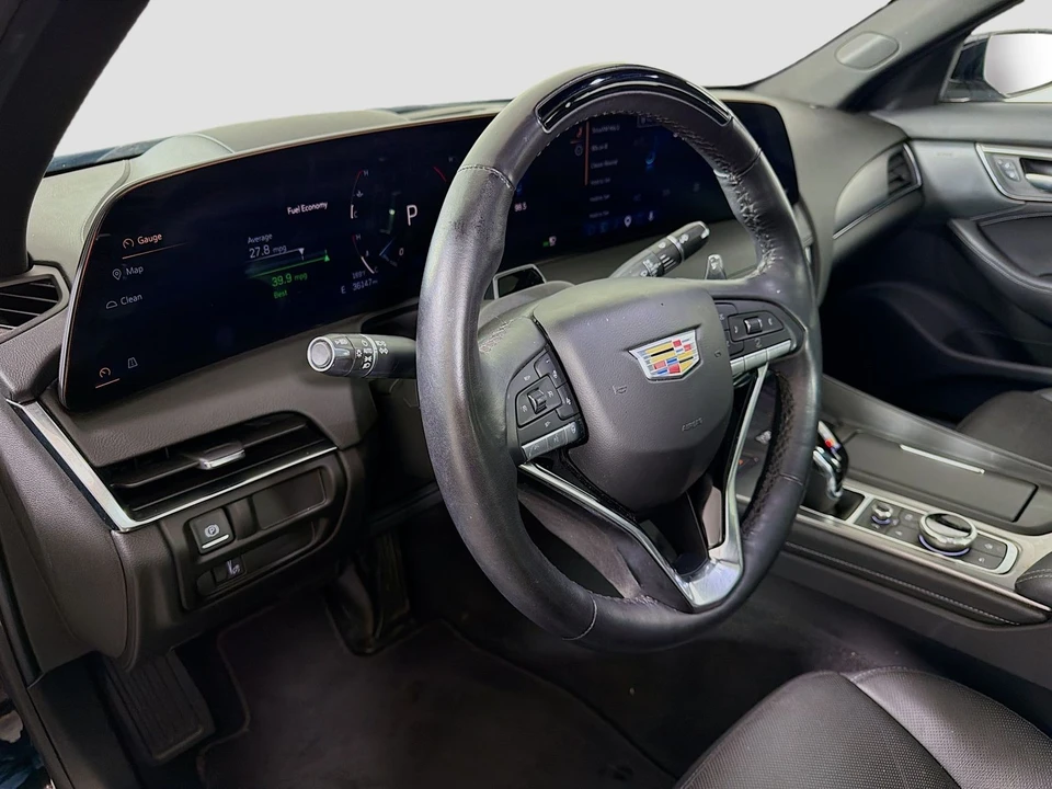 2025 Cadillac CT5 - Image 11 of 31