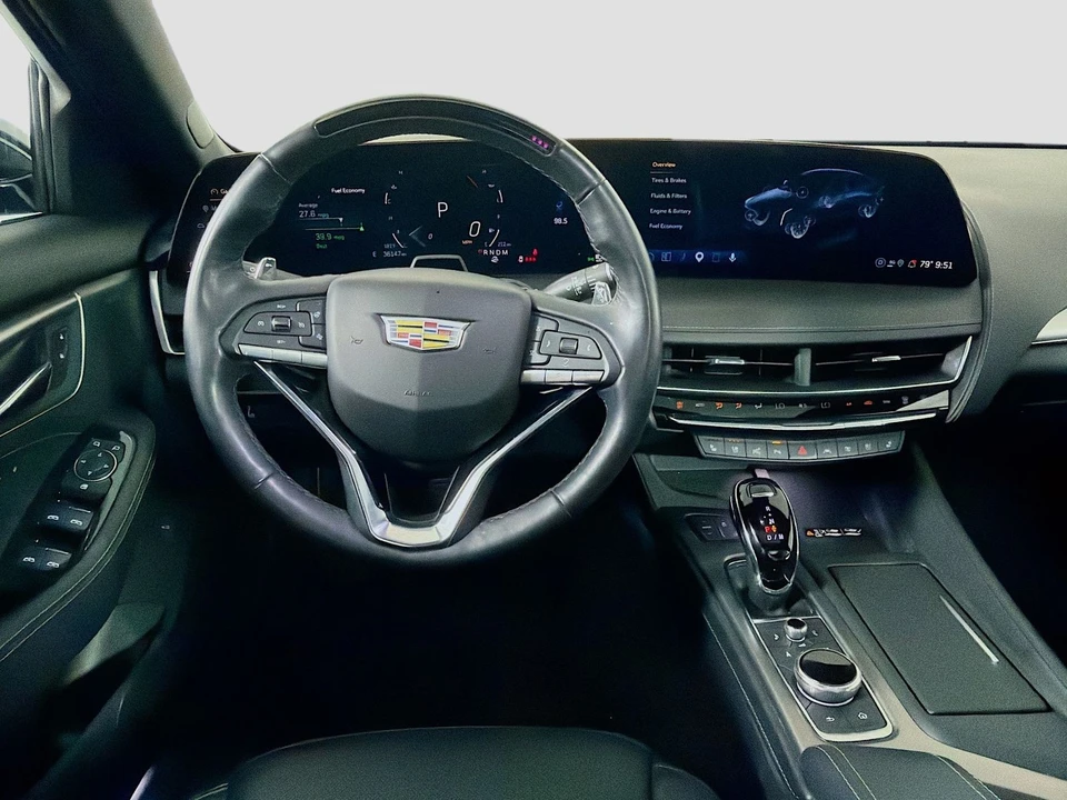 2025 Cadillac CT5 - Image 27 of 31