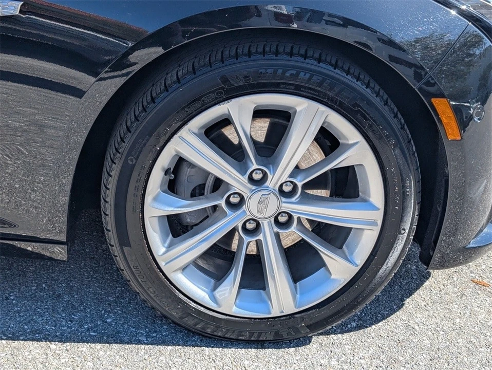 2025 Cadillac CT5 - Image 9 of 21