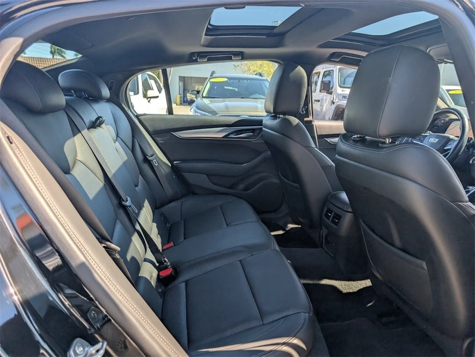 2025 Cadillac CT5 - Image 16 of 21