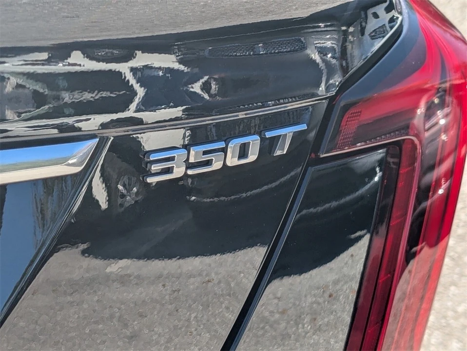 2025 Cadillac CT5 - Image 15 of 21