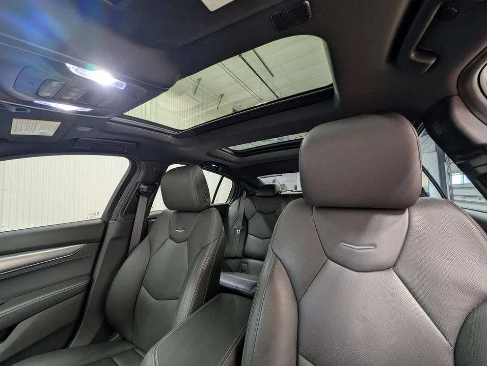 2025 Cadillac CT5 - Image 14 of 28