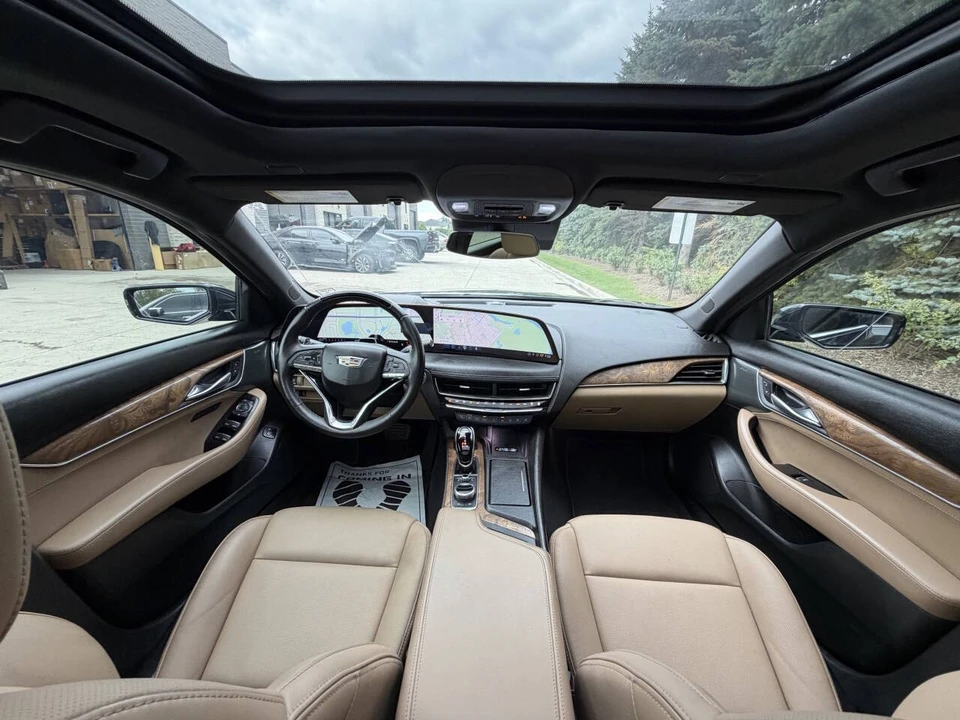 2025 Cadillac CT5 - Image 20 of 24