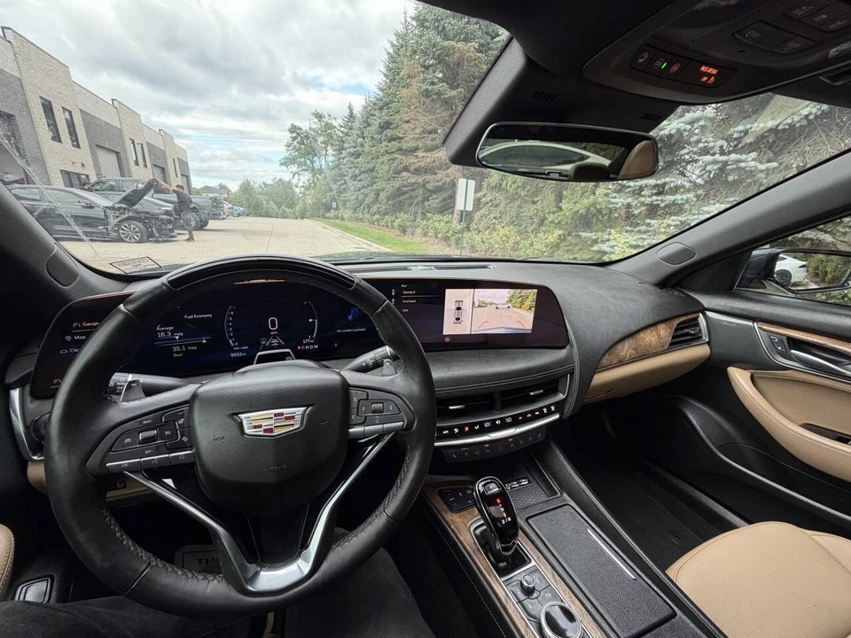 2025 Cadillac CT5 - Image 23 of 24