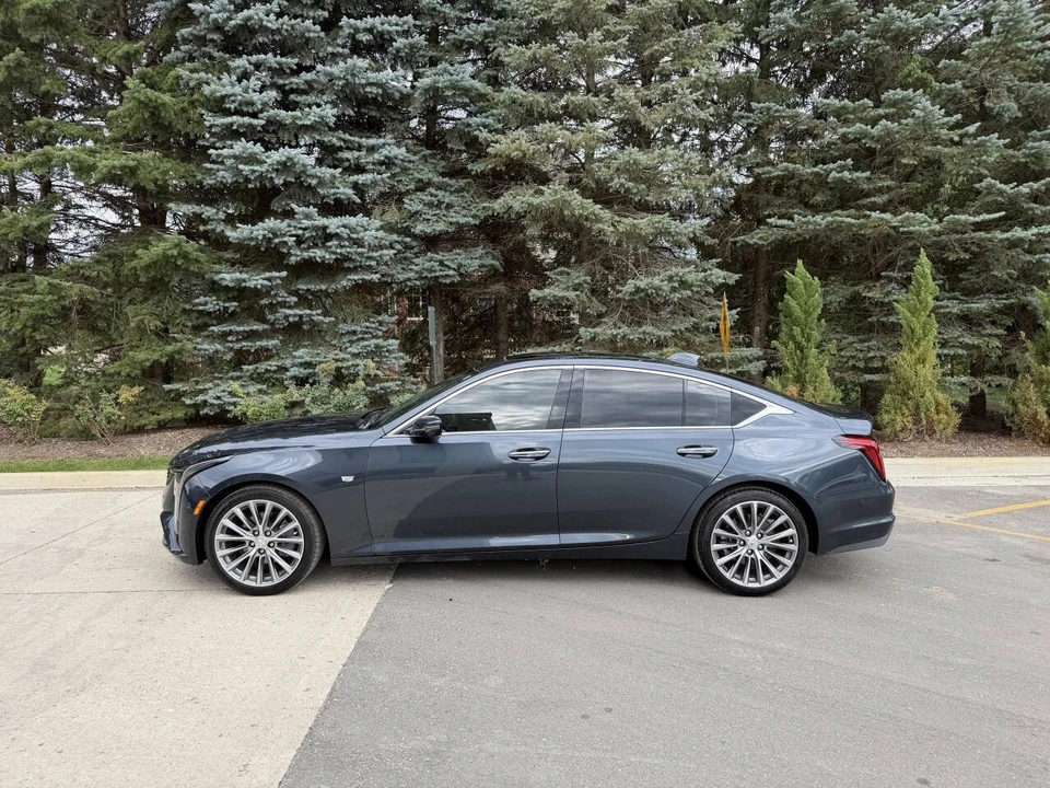 2025 Cadillac CT5 - Image 10 of 24